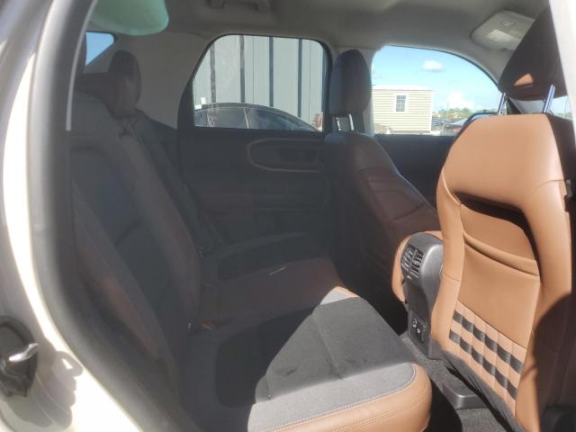 Ford Bronco Outer Banks Image 10