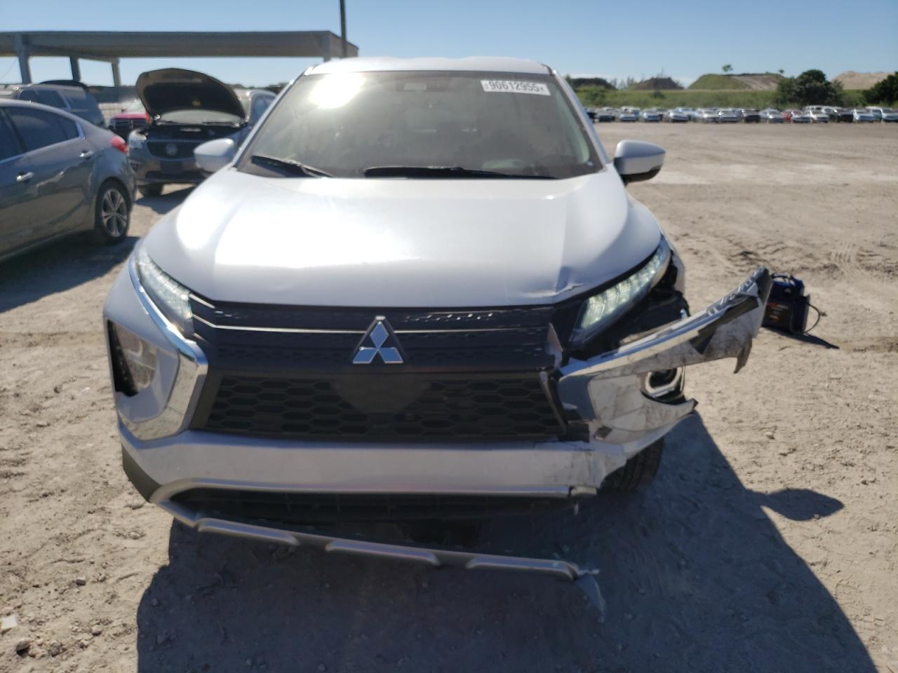 Mitsubishi Eclipse Se Image 9