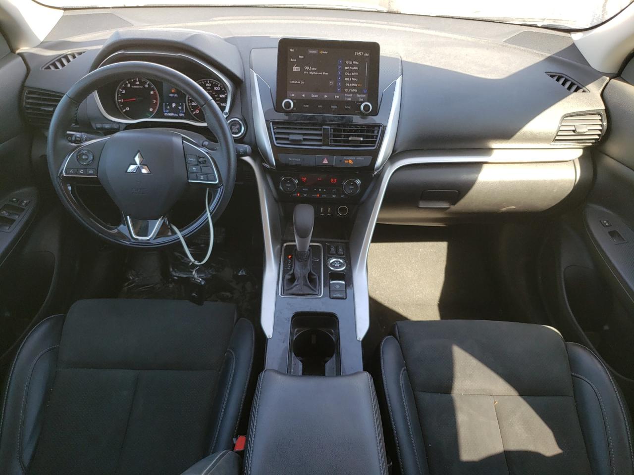 Mitsubishi Eclipse Se Image 4