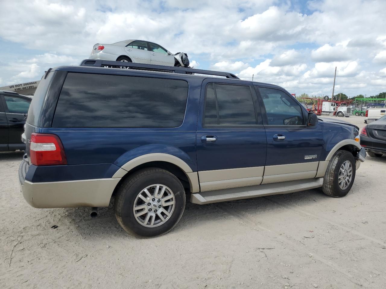 Ford Expedition El Eddie Bauer Image 2