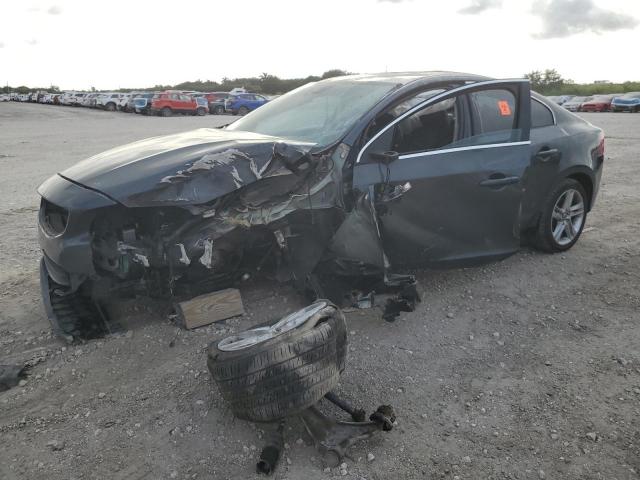  Salvage Volvo S60