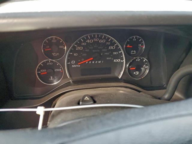 Chev Express Image 3