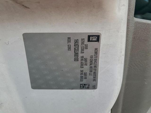 Chev Express Image 10