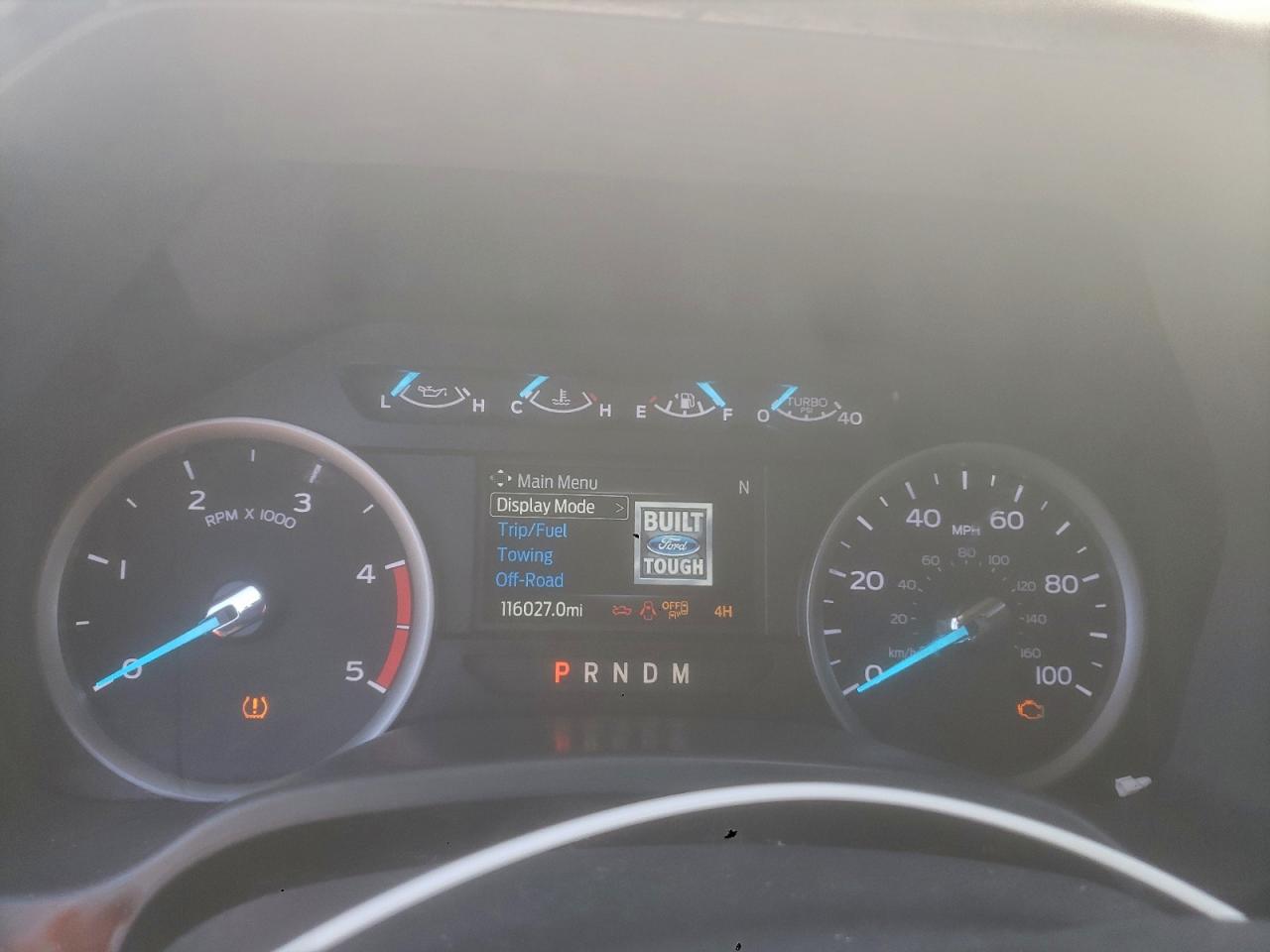 Ford F-250 Super Duty Image 2