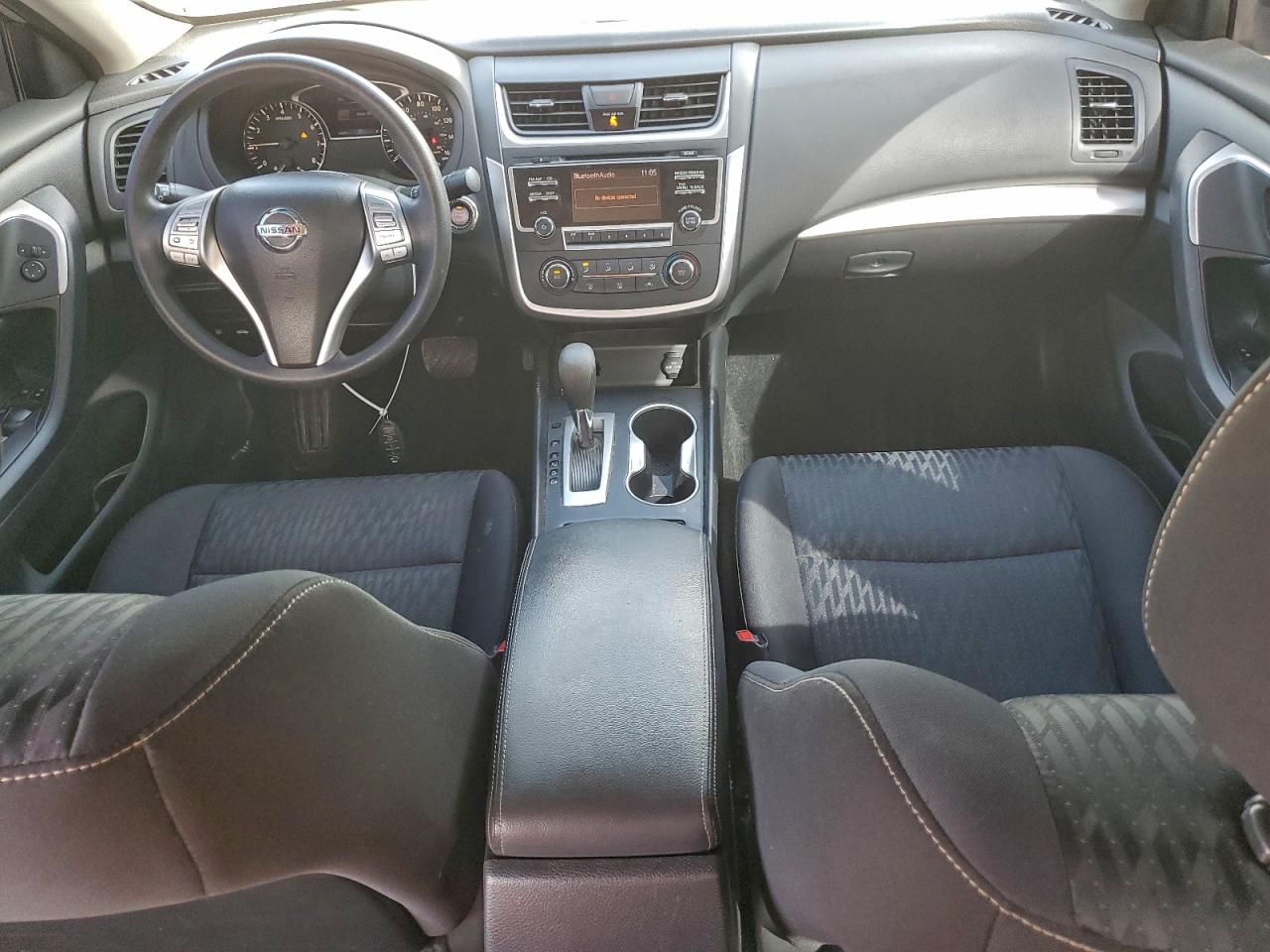 Nissan Altima 2.5 Image 5