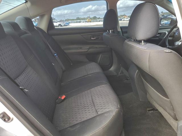 Nissan Altima 2.5 Image 7