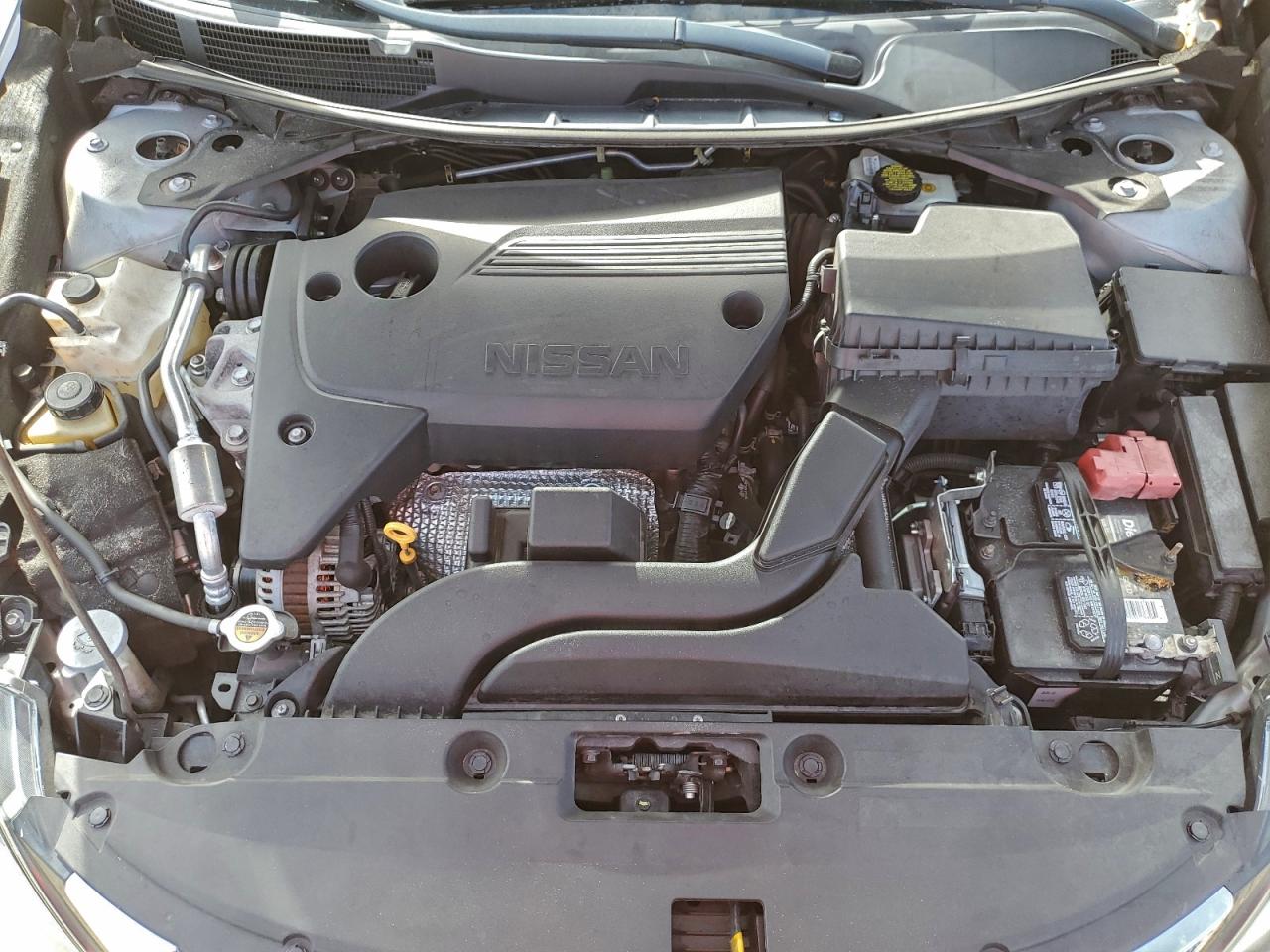 Nissan Altima 2.5 Image 9