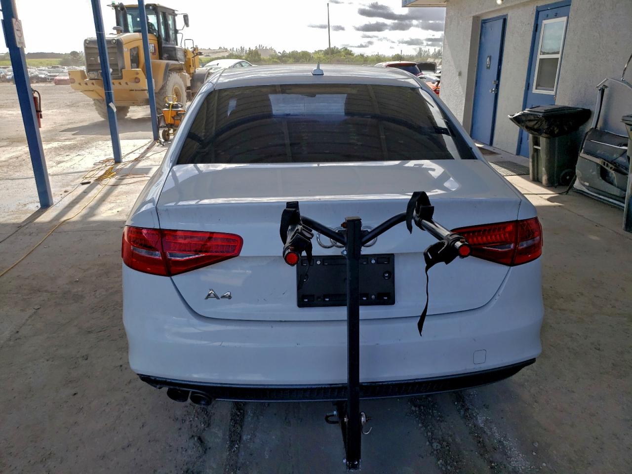 Audi A4 Premium S-line Image 5