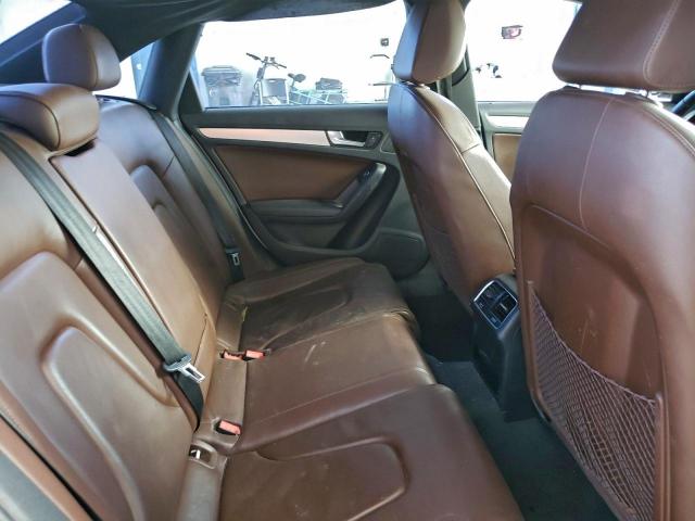 Audi A4 Premium S-line Image 11