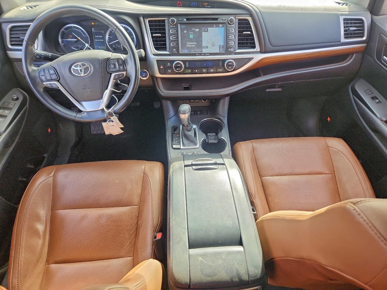 Toyota Highlander Hybrid Limited Image 7