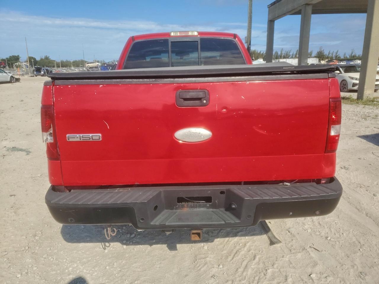 Ford F-150 Supercrew Image 9