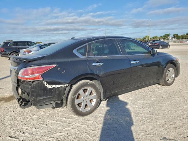 Nissan Altima 2.5 Image 3