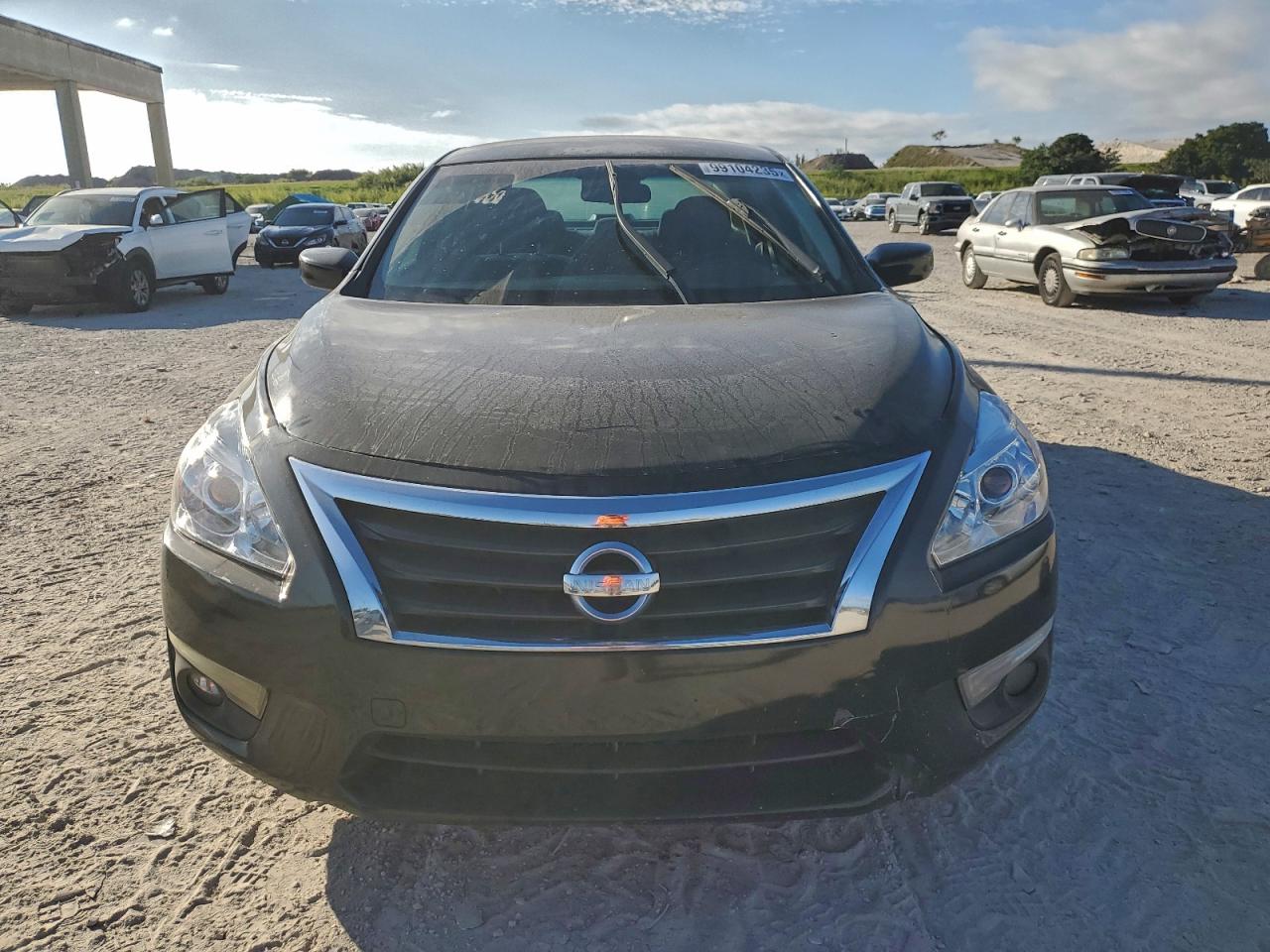 Nissan Altima 2.5 Image 2