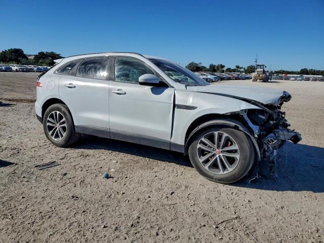 Jaguar F-PACE Premium Image 8