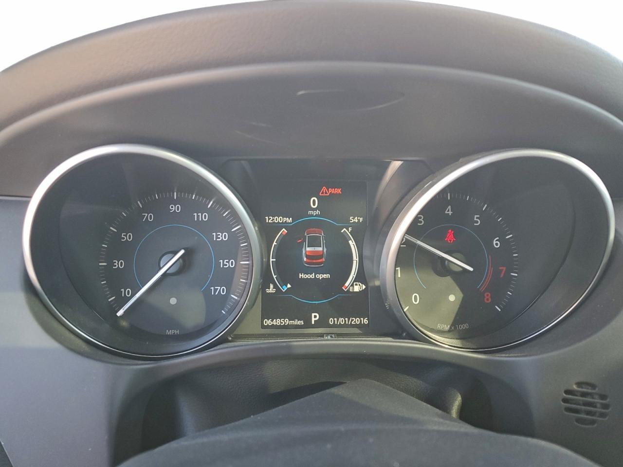 Jaguar F-PACE Premium Image 9