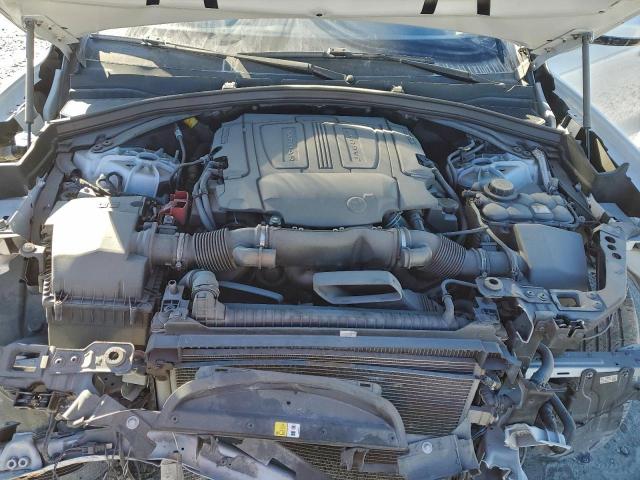 Jaguar F-PACE Premium Image 11