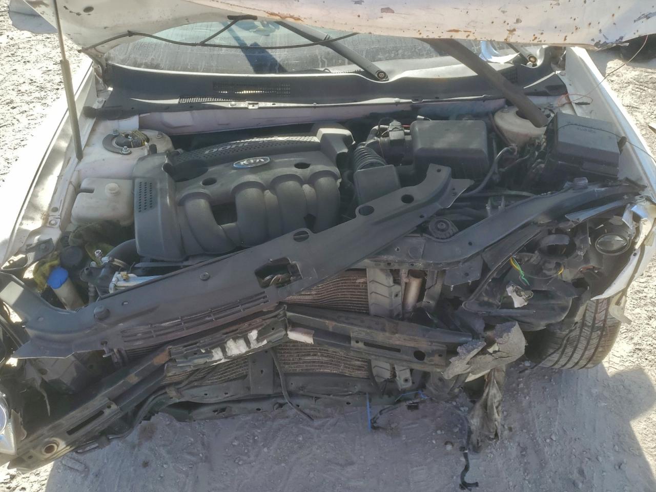 Kia Optima Lx Image 10