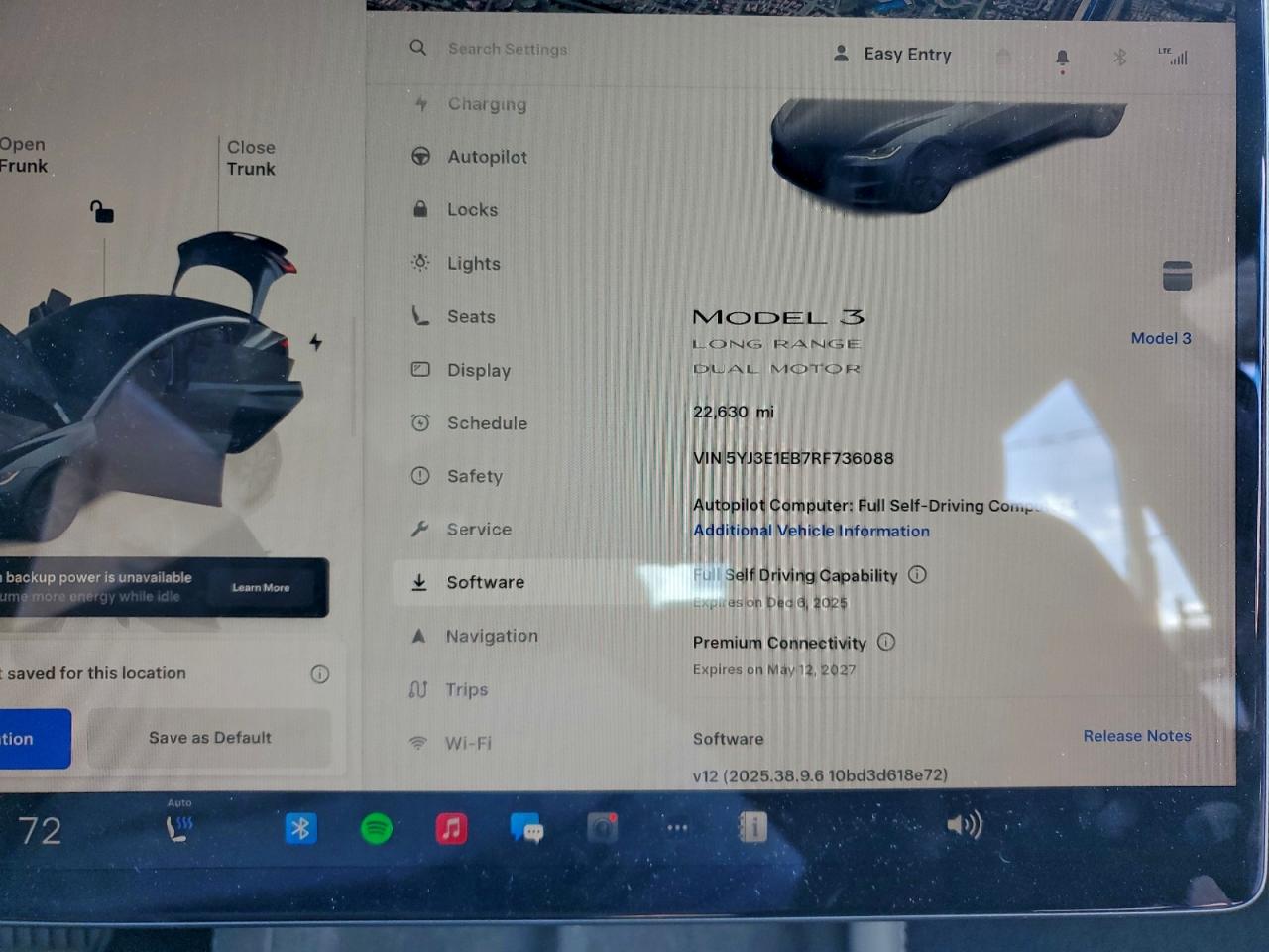 Tesla Model 3 Image 9