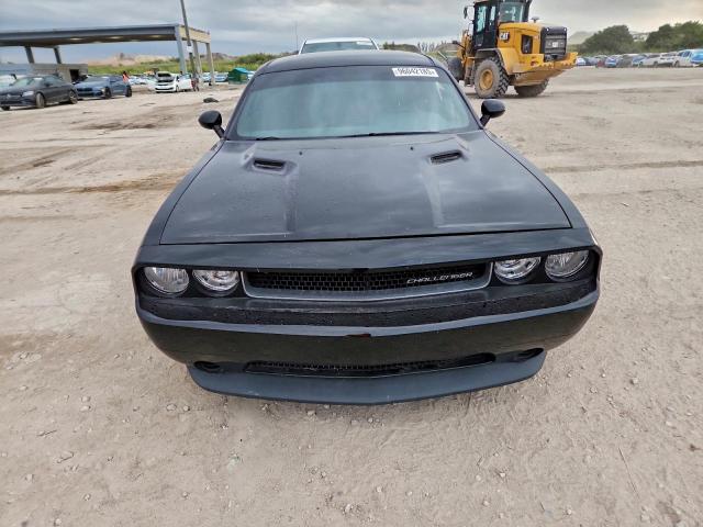 Dodge Challenger Sxt Image 2