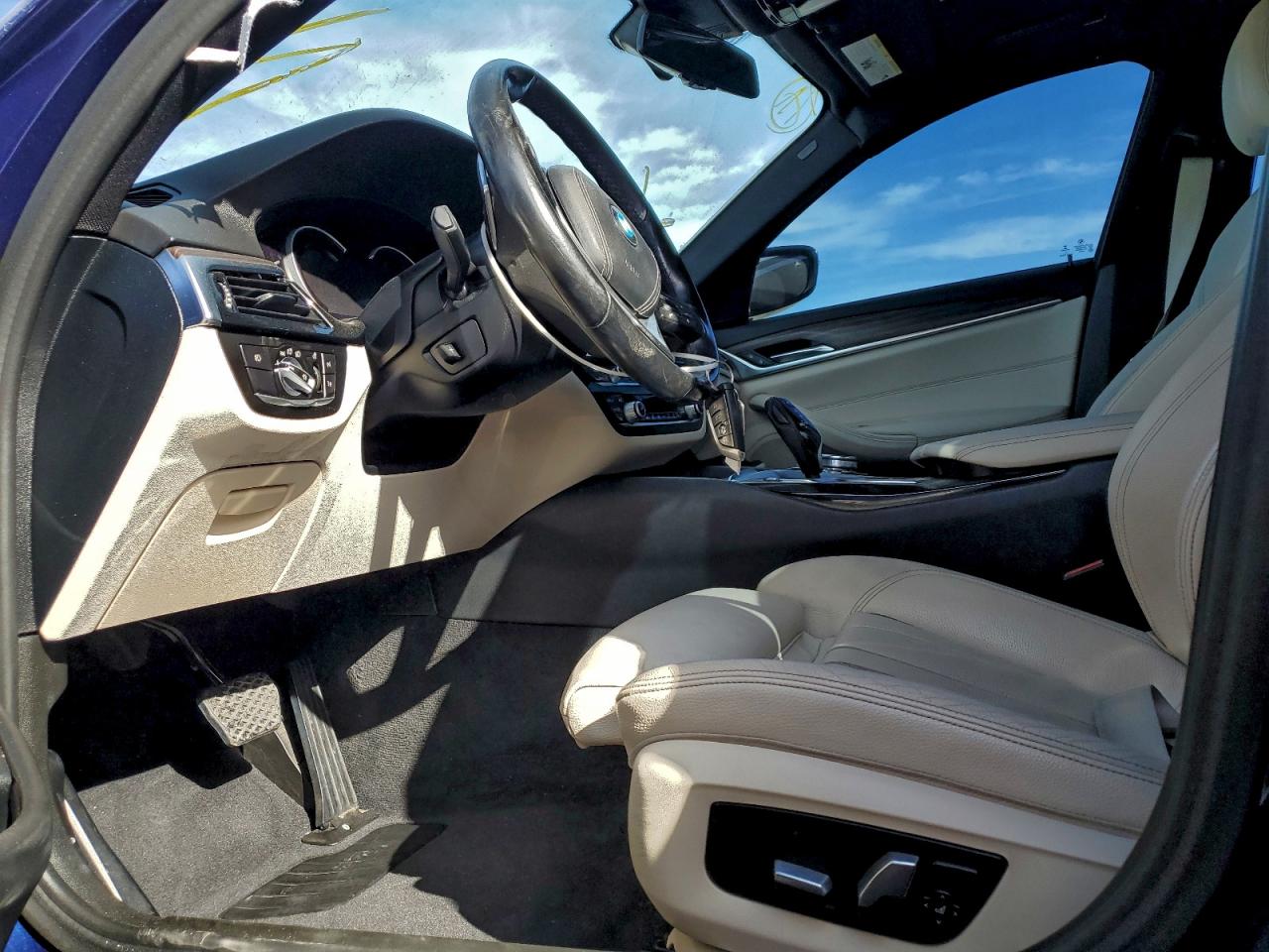 BMW 5 Series I Image 3