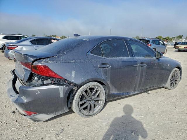 Lexus Is 300 Image 3