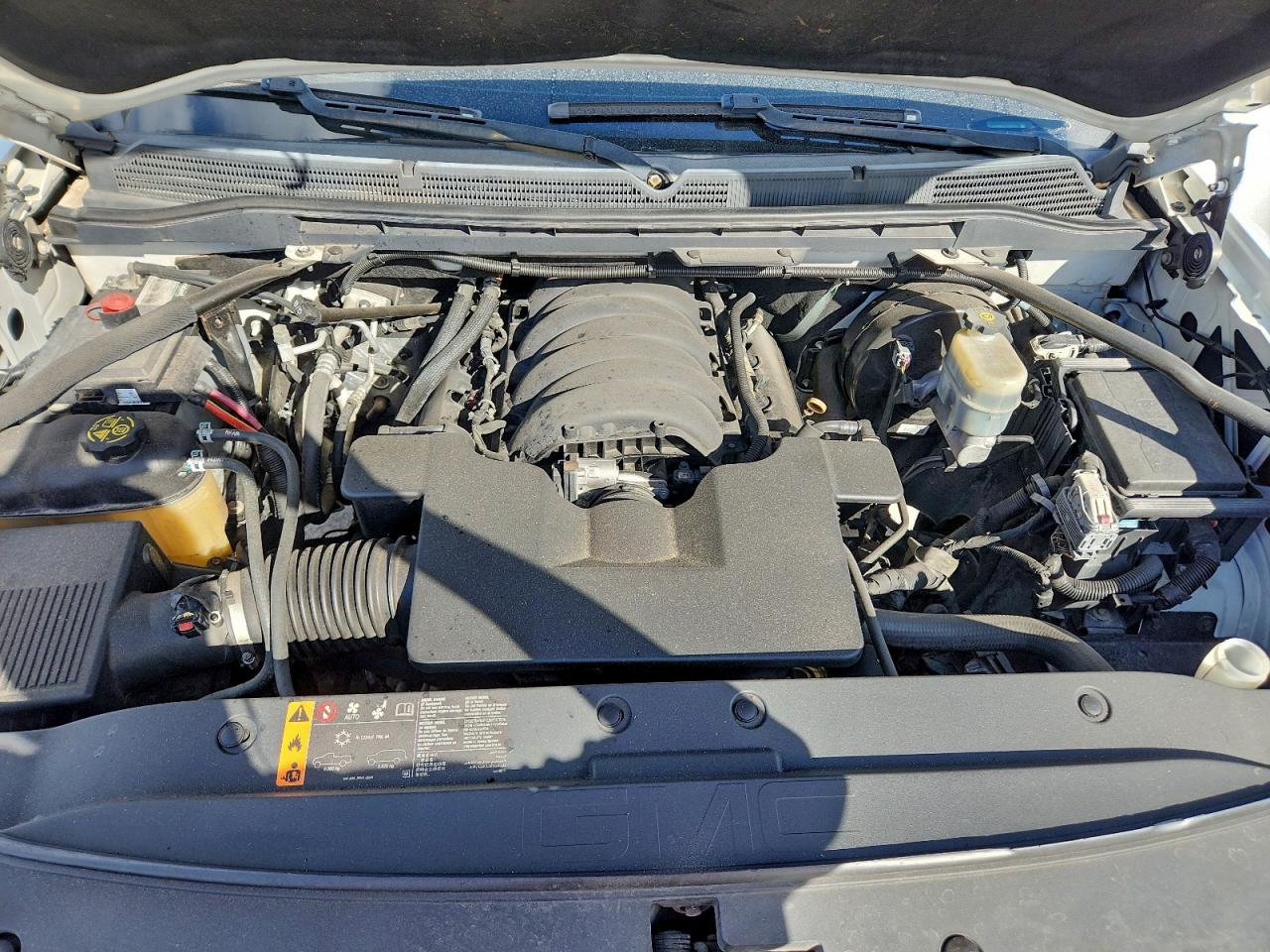 GMC Sierra C1500 Slt Image 10