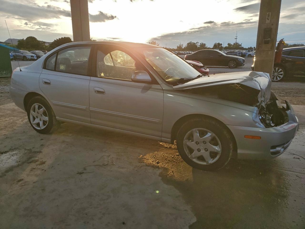 Hyundai ELANTRA Gls Image 5