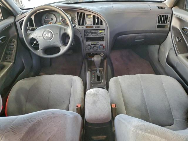 Hyundai ELANTRA Gls Image 9