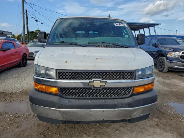 Chevrolet Express Lt Image 10