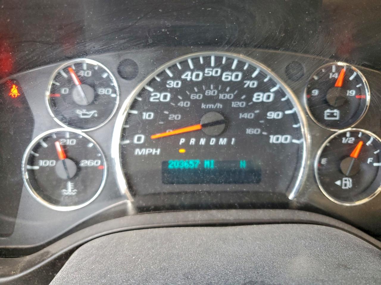 Chevrolet Express Lt Image 14