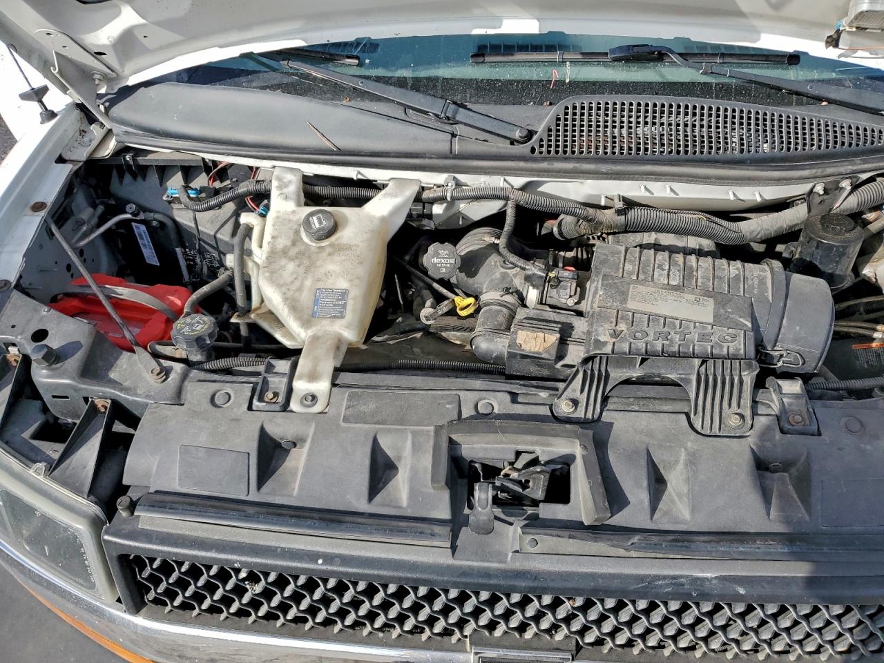 Chevrolet Express Lt Image 6