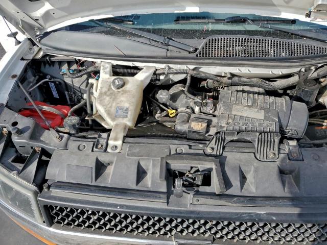 Chevrolet Express Lt Image 6