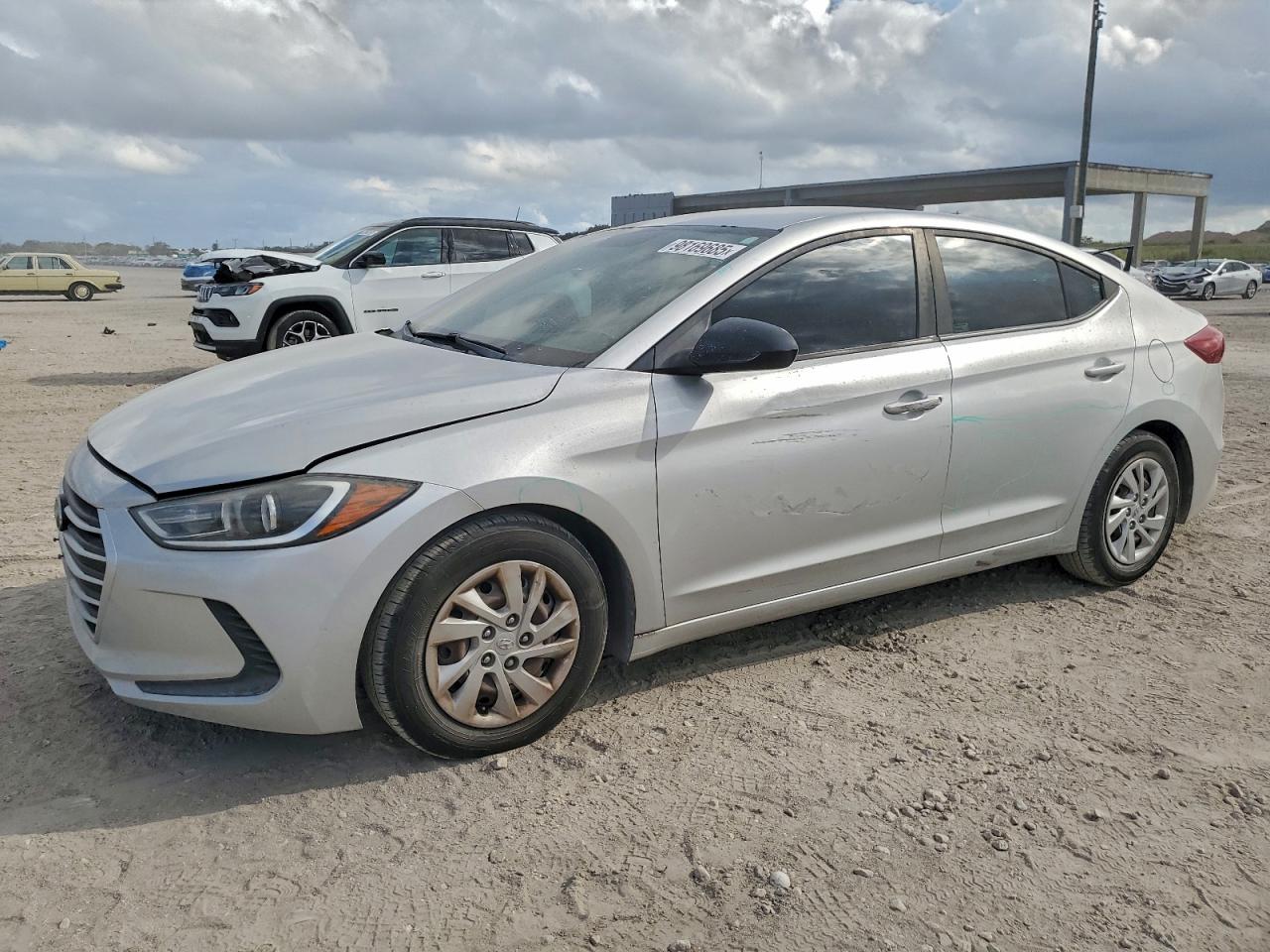 Hyundai ELANTRA Se Image 1