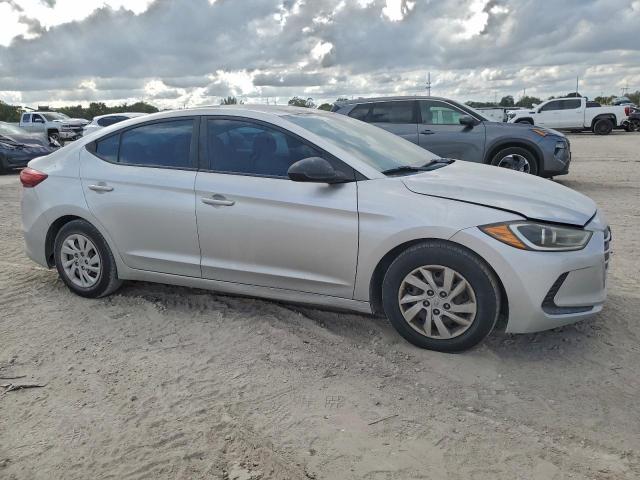 Hyundai ELANTRA Se Image 8