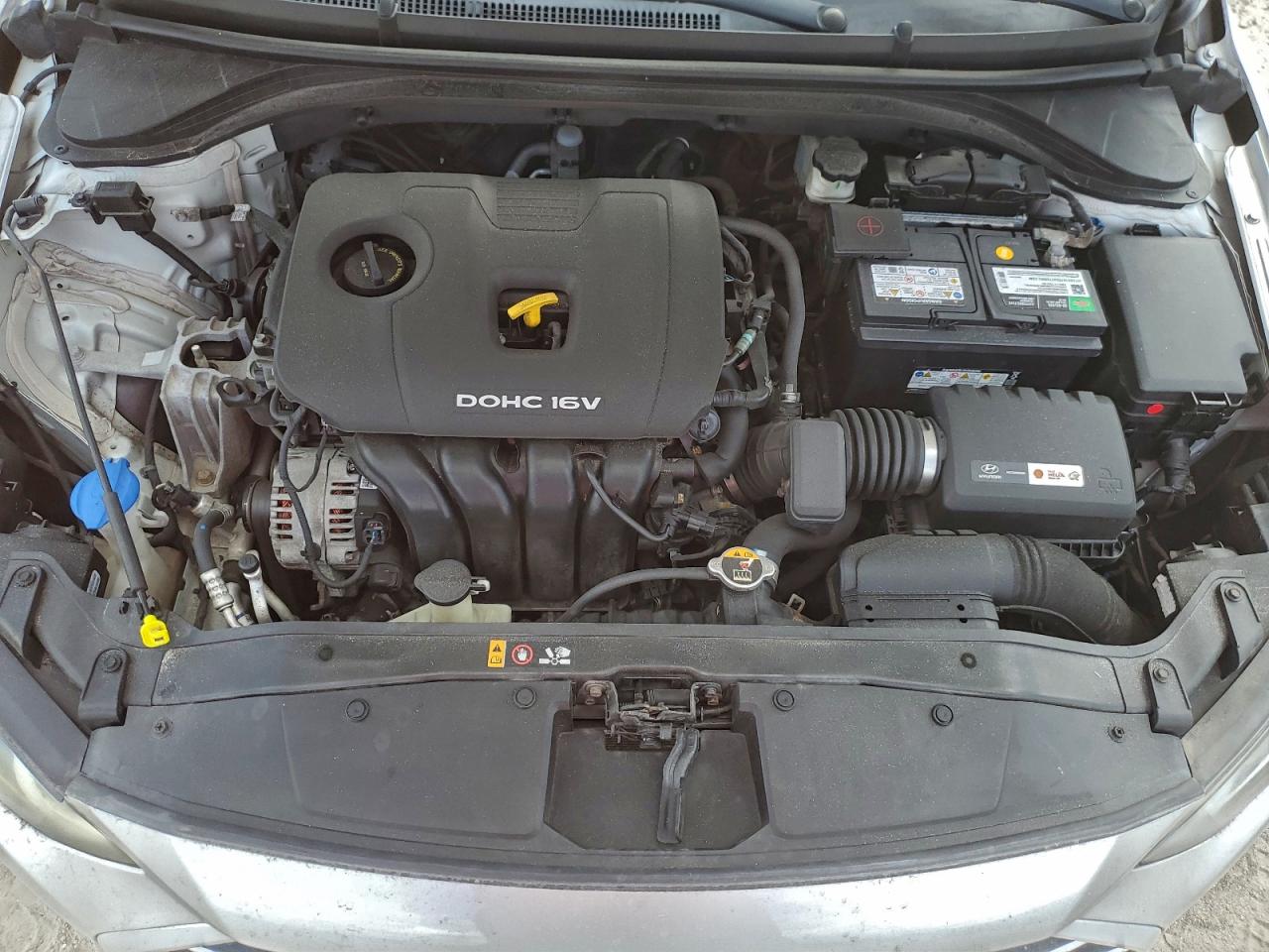 Hyundai ELANTRA Se Image 10