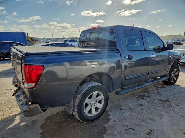 Nissan Titan Xe Image 6