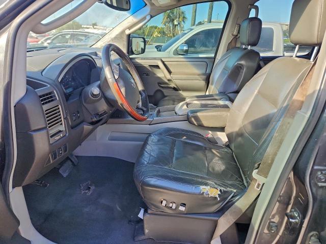 Nissan Titan Xe Image 5