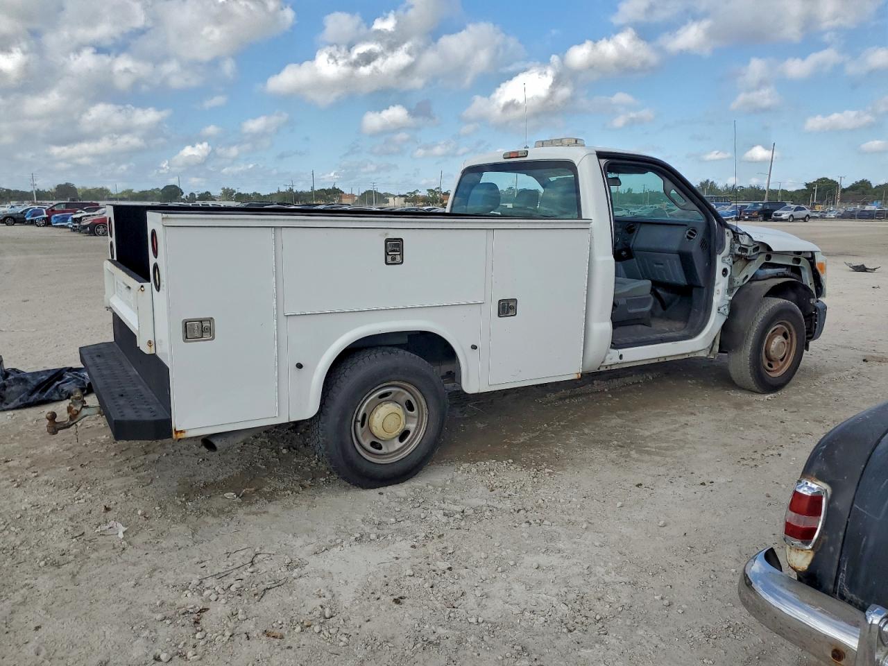 Ford F-250 Super Duty Image 5