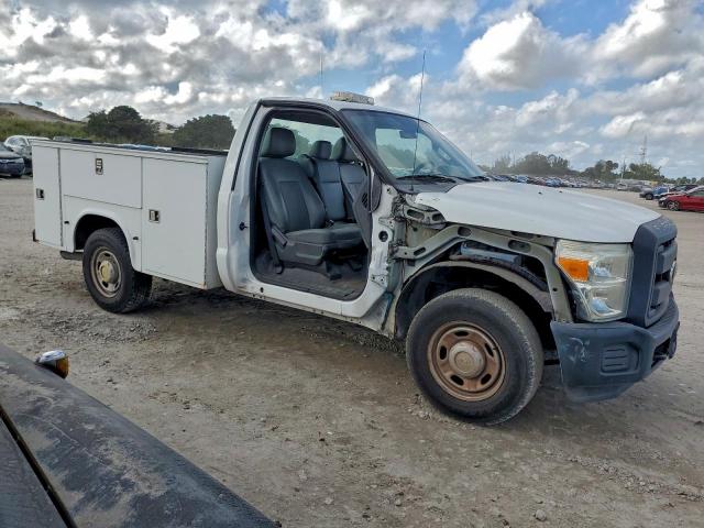 Ford F-250 Super Duty Image 4