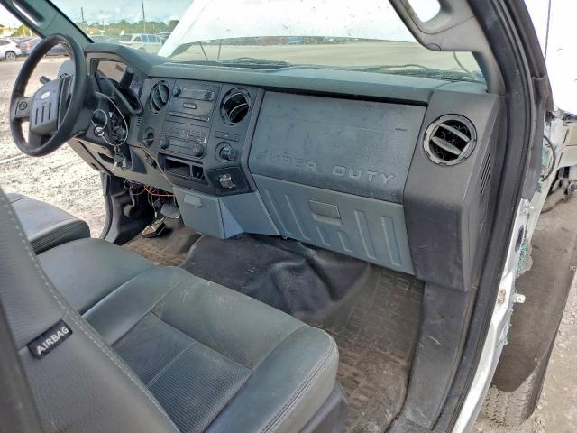 Ford F-250 Super Duty Image 10