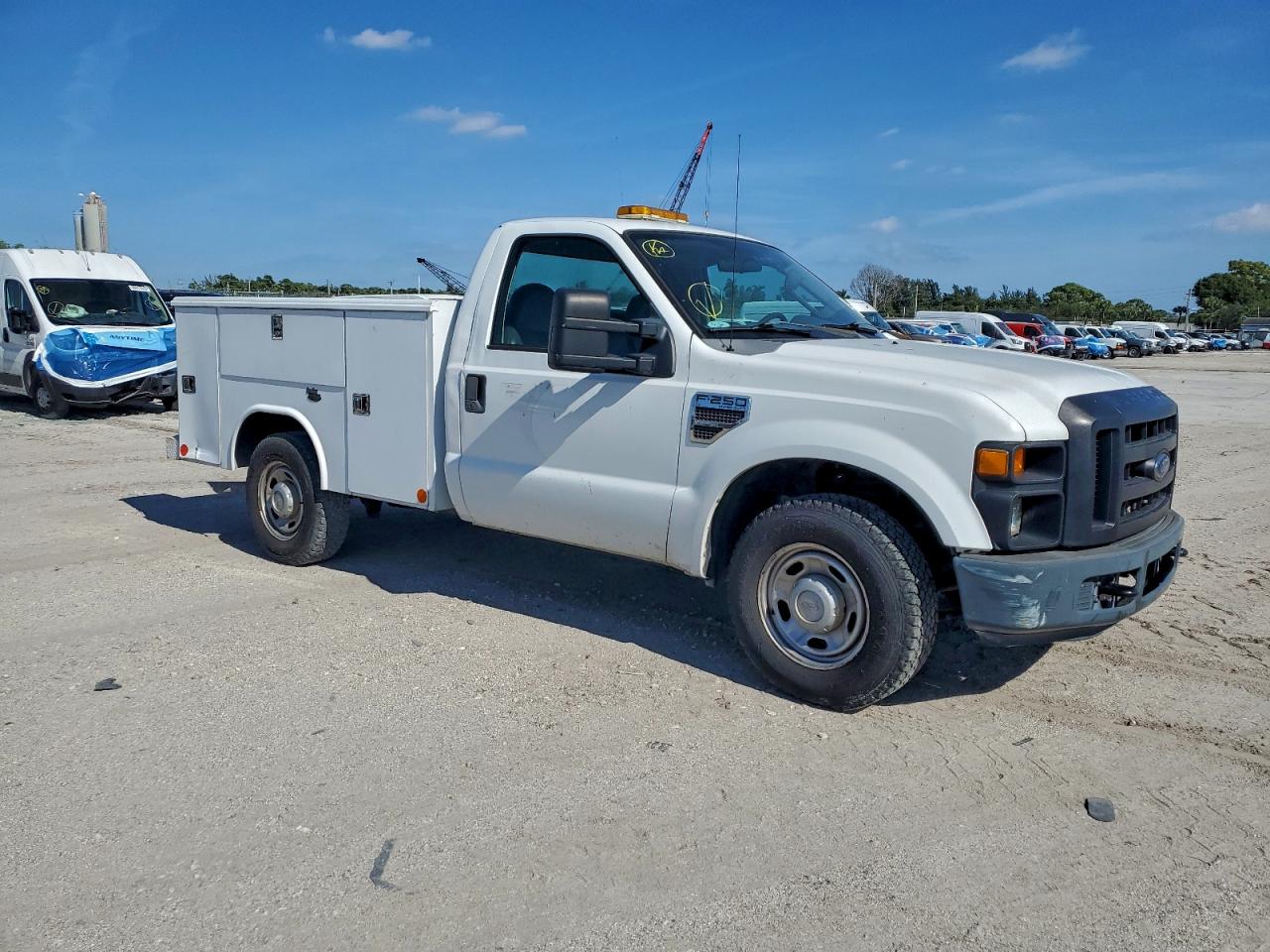 Ford F-250 Super Duty Image 11