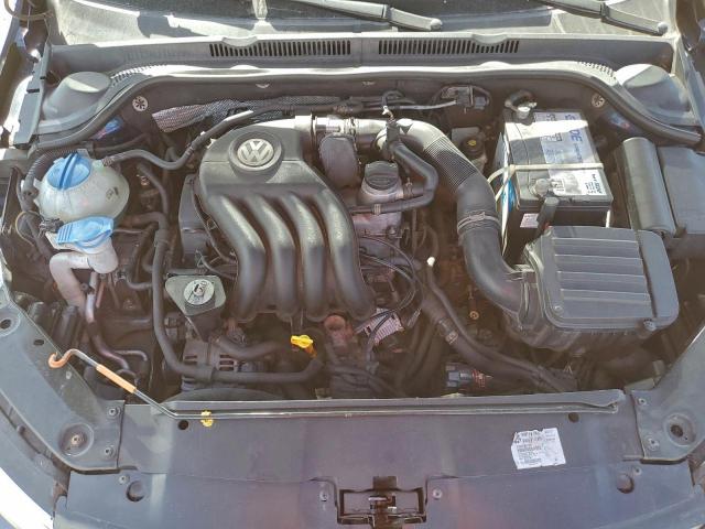 Volkswagen Jetta Base Image 9