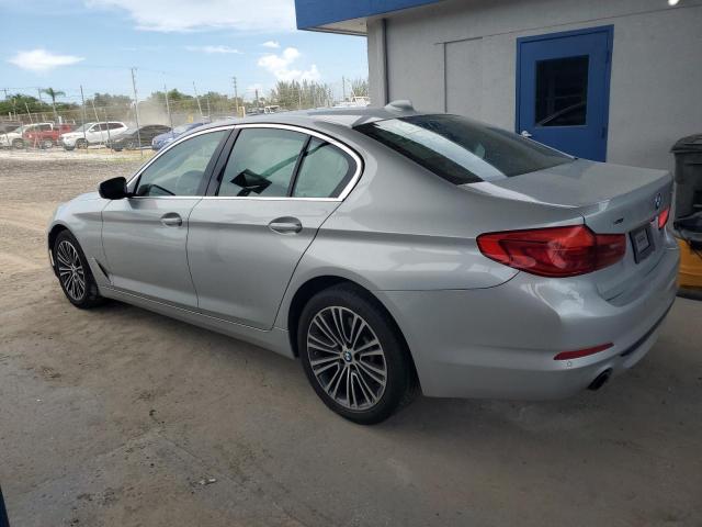 BMW 5 Series Xi Image 4
