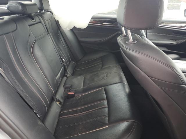 BMW 5 Series Xi Image 8