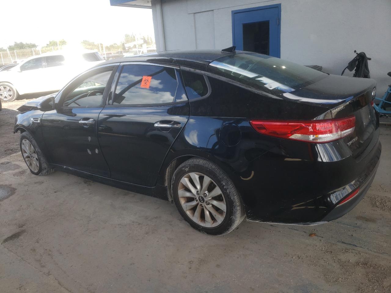 Kia Optima Ex Image 2