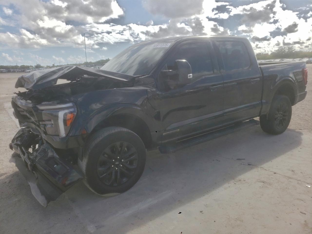 Ford F-150 Lariat Image 1
