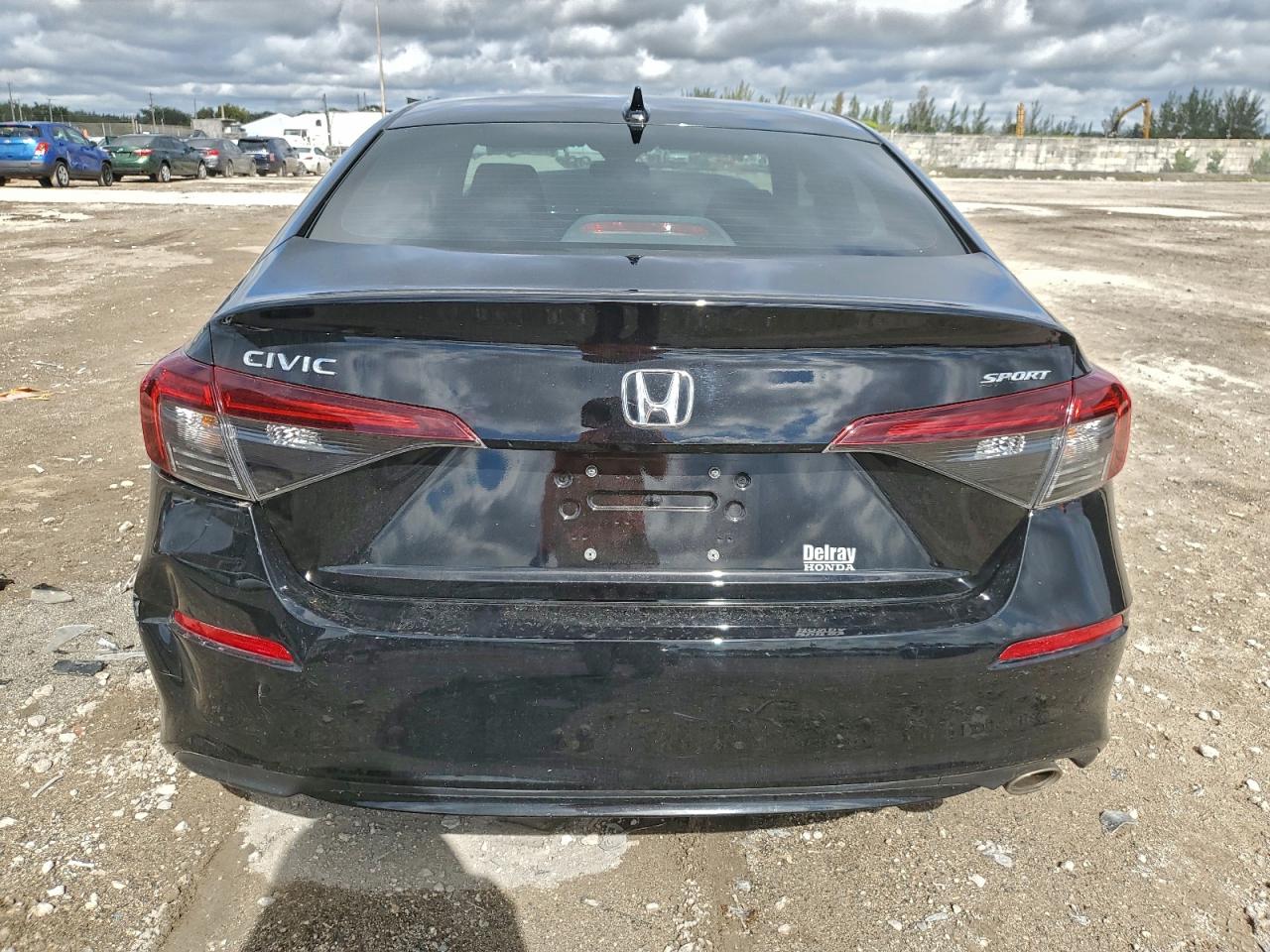 Honda Civic Sport Image 2
