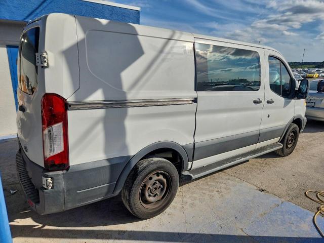 Ford Transit T-250 Image 7