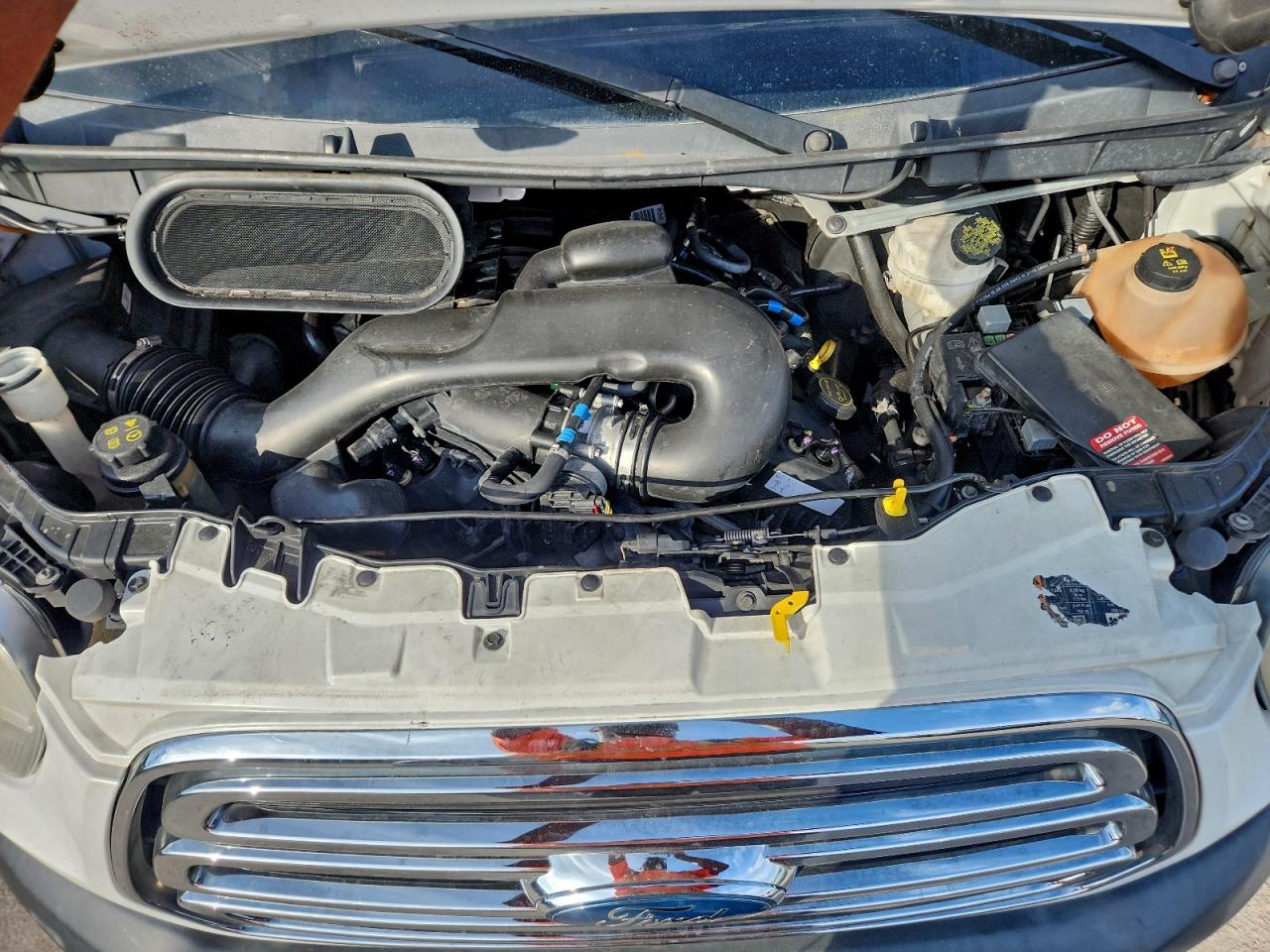 Ford Transit T-250 Image 9