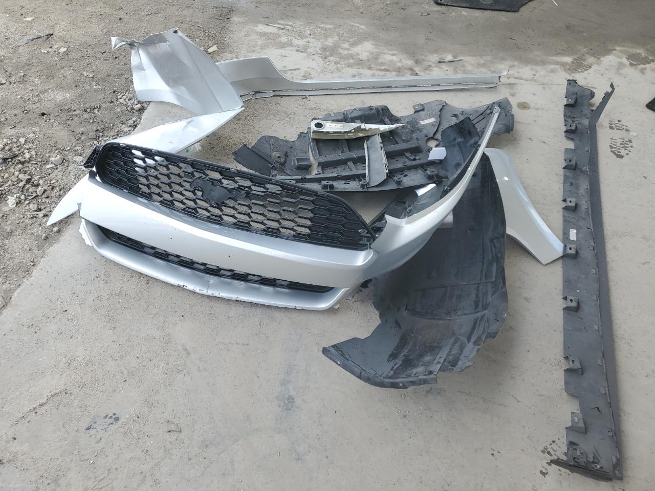 Ford Mustang Image 9